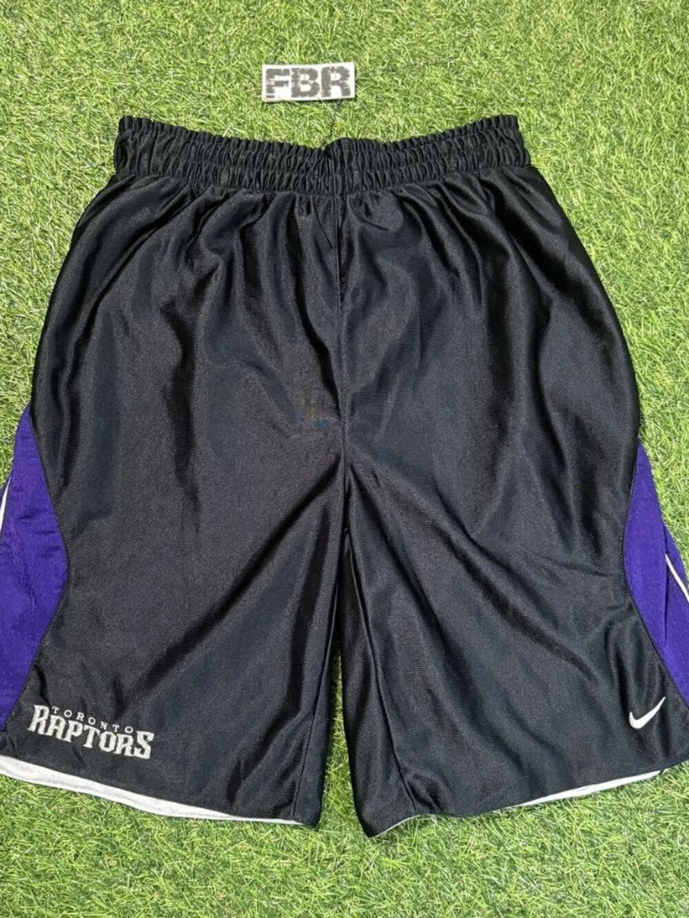 Vintage Nike Toronto Raptors Reversible Shorts